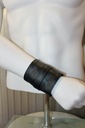 GAYT*GEAR LEATHER ZIP WALLET CUFF
