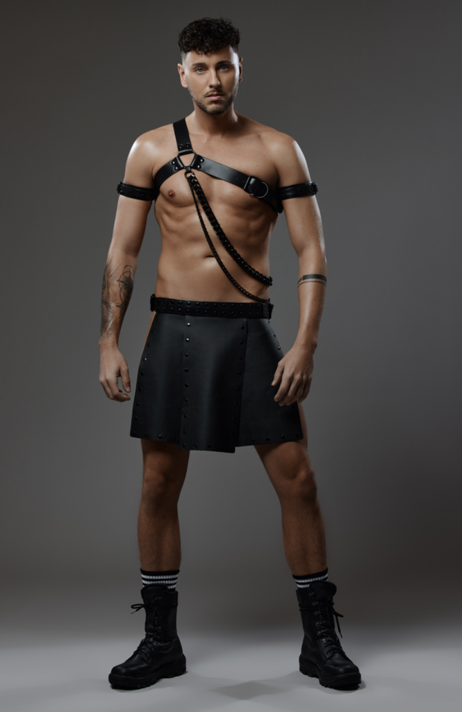 PROVOCATEUR LEATHER HARNESS DICE