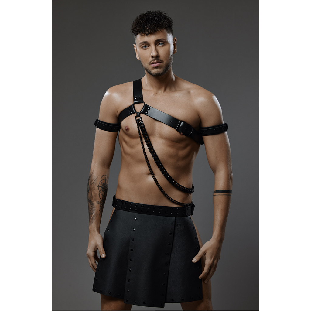 PROVOCATEUR LEATHER HARNESS DICE
