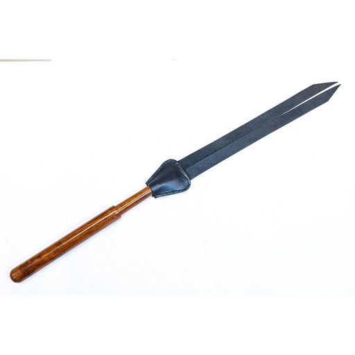 [PD-5011] GAYT*GEAR LEATHER TAWSE PADDLE W/ WOODEN HANDLE